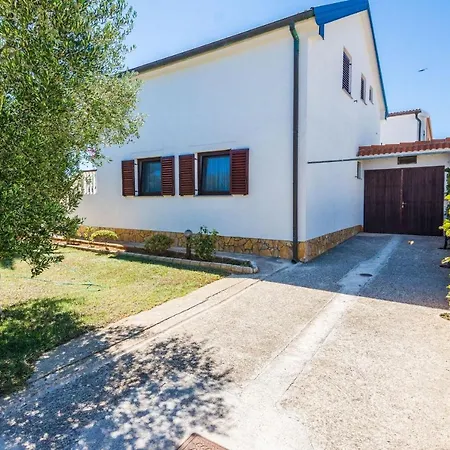 Susa Apartment Vir